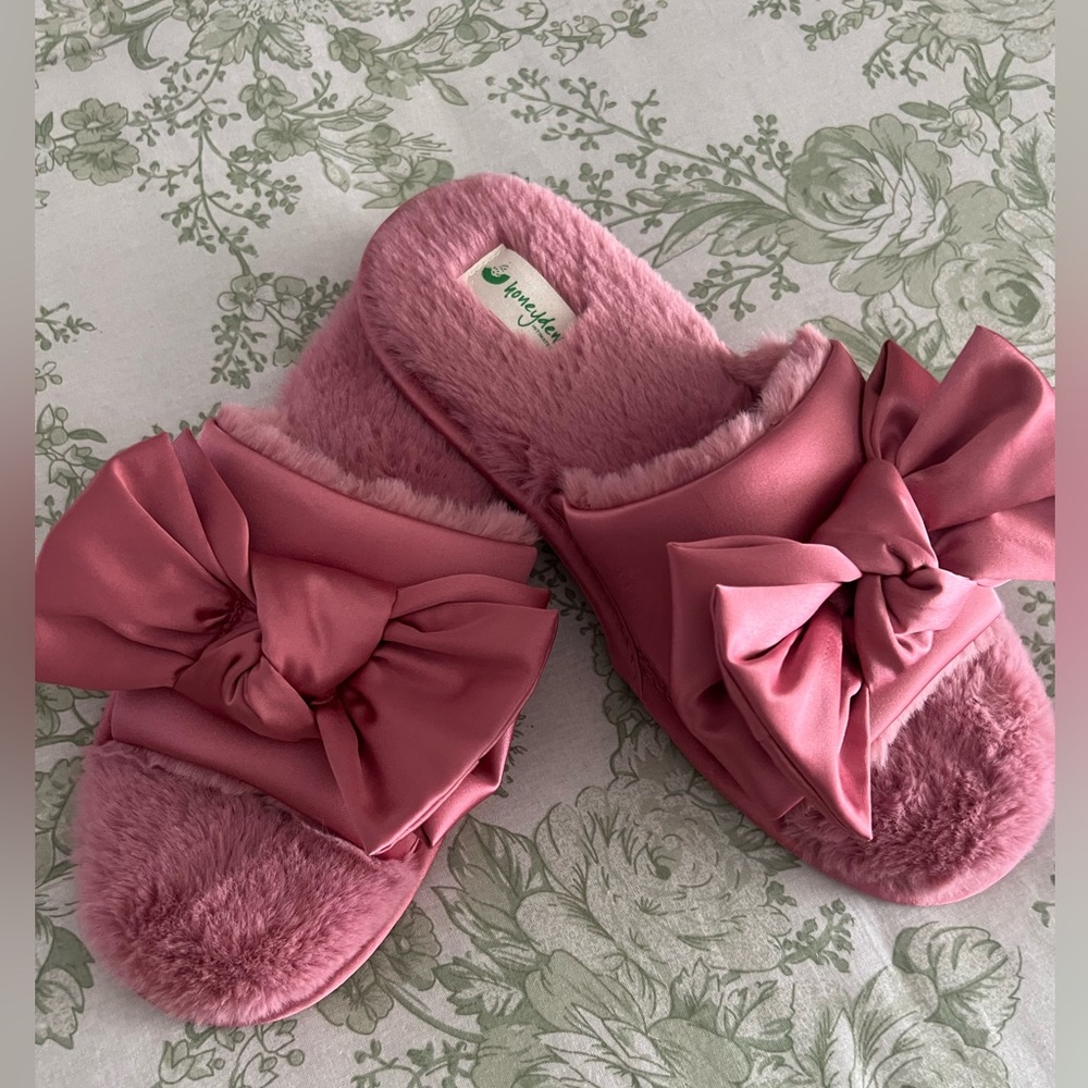 HONEYDEW BOW SLIPPERS SZ 9-10 $16